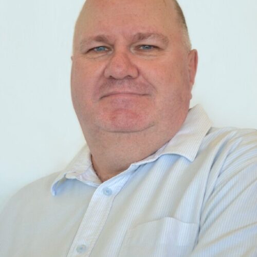 Pastor - Gordon Weir